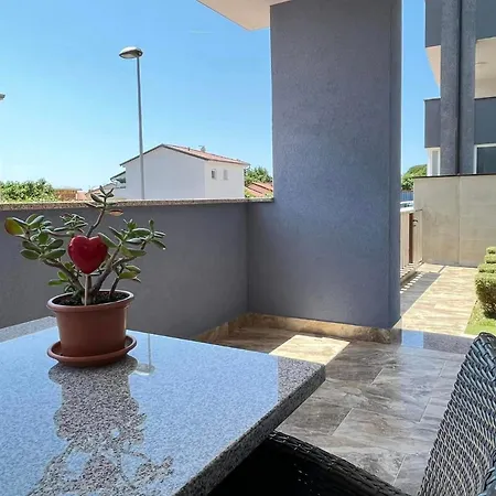 Apartman M Apartment